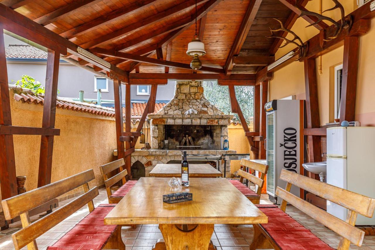 Ferienhaus Sascha In ポレッチ エクステリア 写真